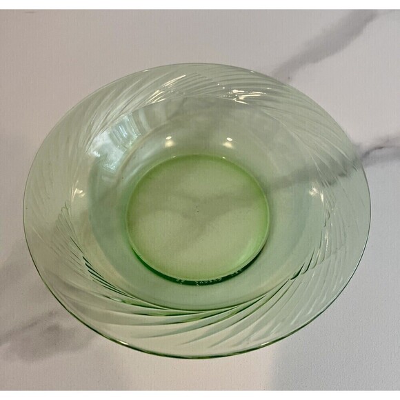 Vintage 14oz Pyrex Festiva USA Spring Green Cereal Soup Bowl 7.5" - Picture 2 of 4